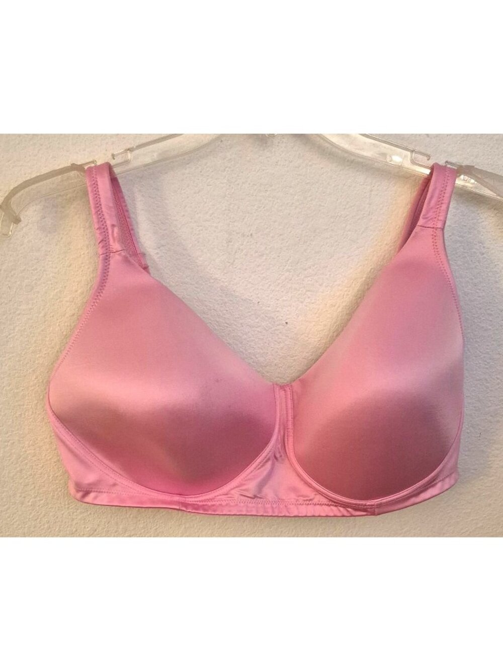 Playtex Pink Satin Adjustable Strap Wire Free Bra Size 44DD EUC